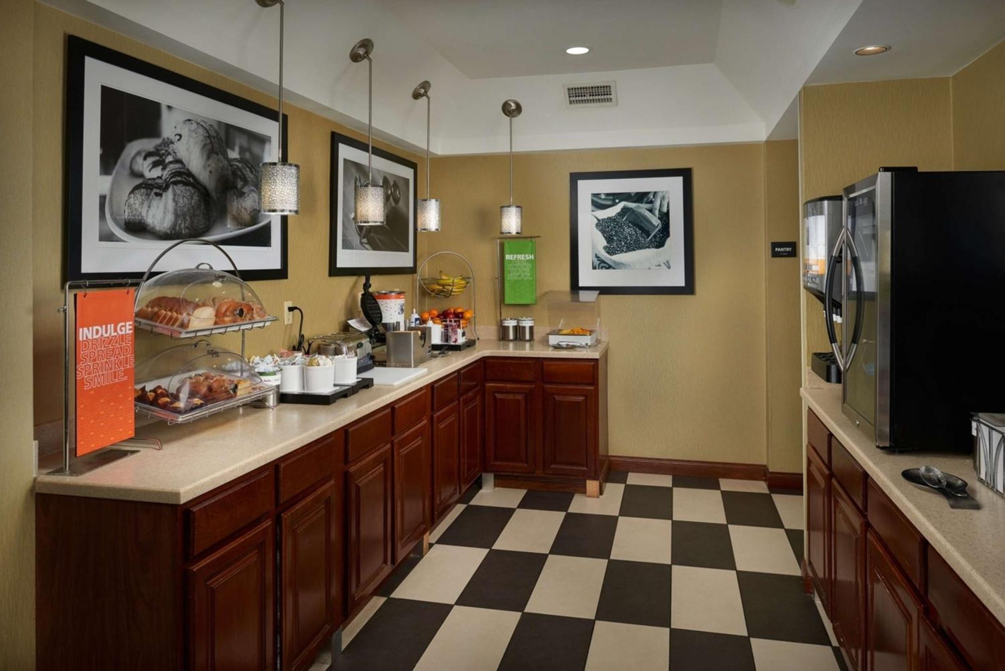 Hampton Inn שלביוויל מראה חיצוני תמונה